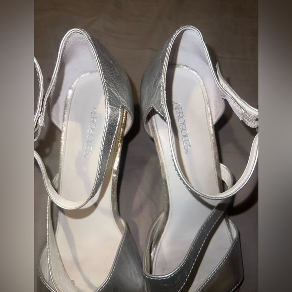 AEROSOLES HEEELS - Picture 4 of 5